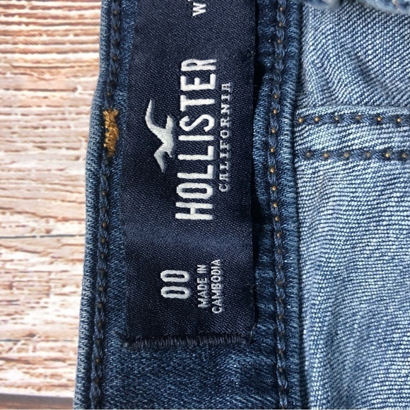 Hollister Jean Shorts - Picture 2 of 3